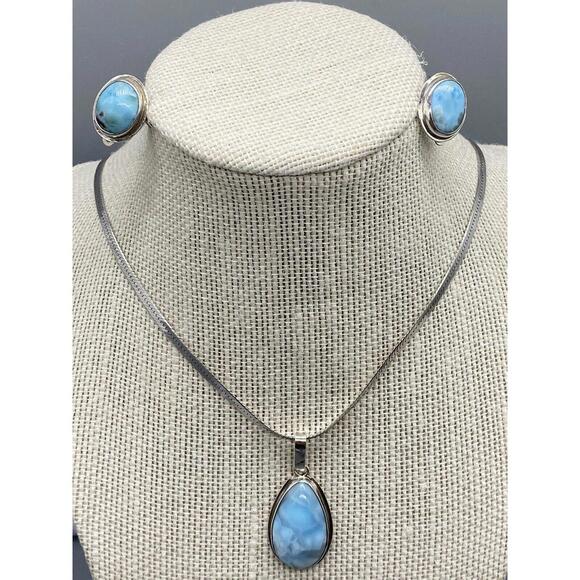 Vintage 925 Sterling Silver Blue Larimar Set Necklace Teardrop Clip On Earrings